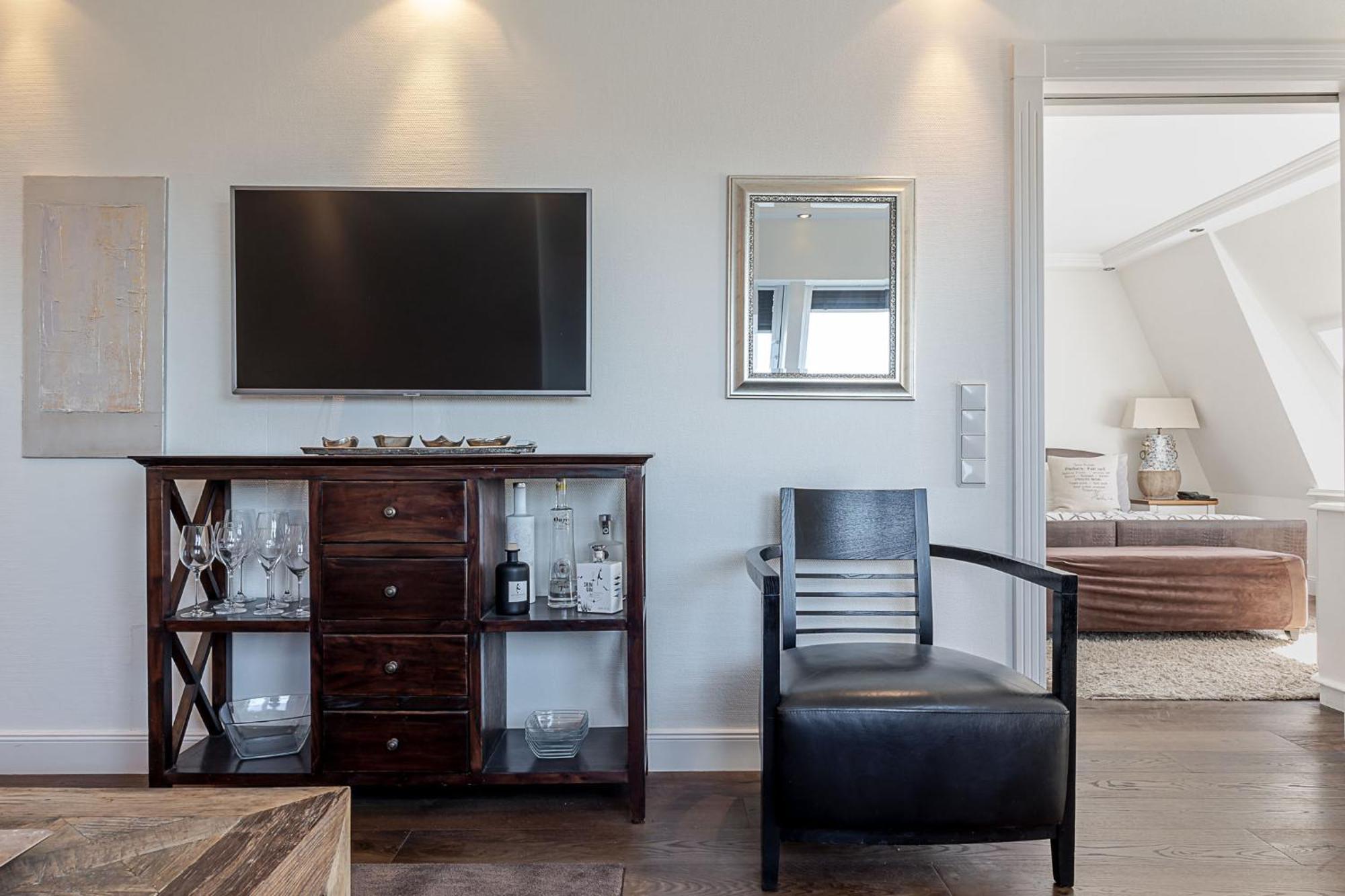 Stroenhof Apartment *